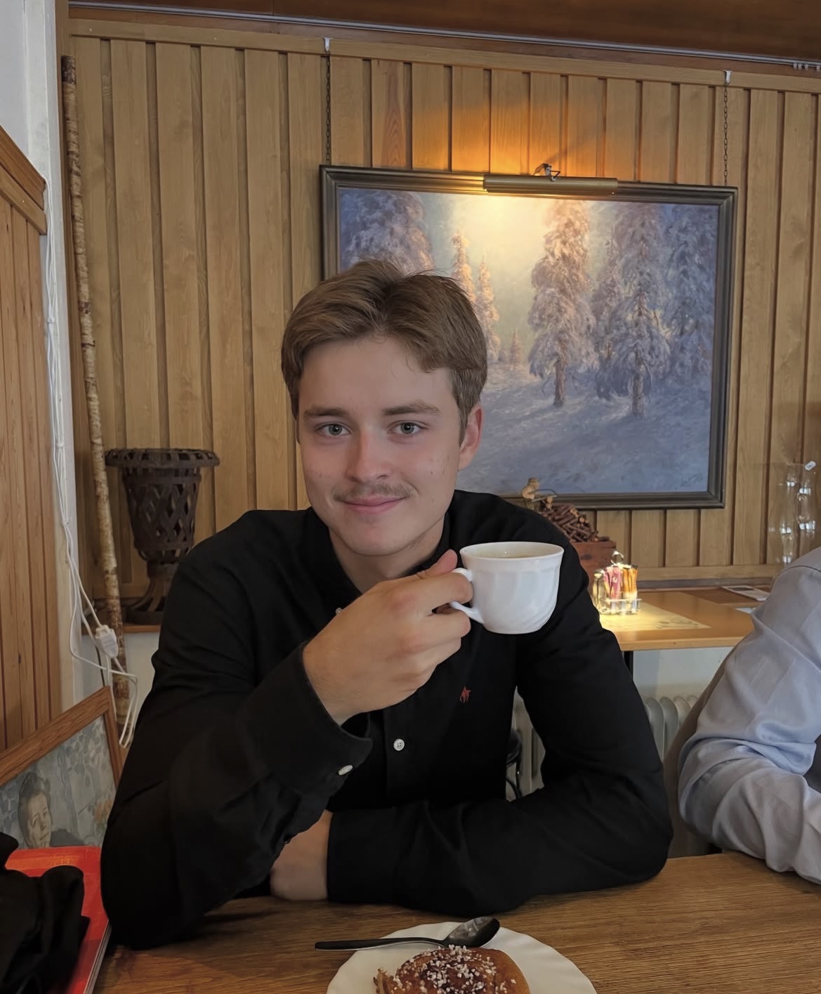 Porträtt av John Vikström, Marknadsförare på Gåvor i Norr UF